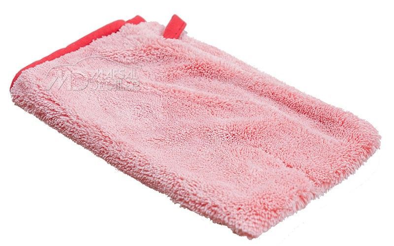 Guante de microfibra multiusos ideal para plásticos interiores