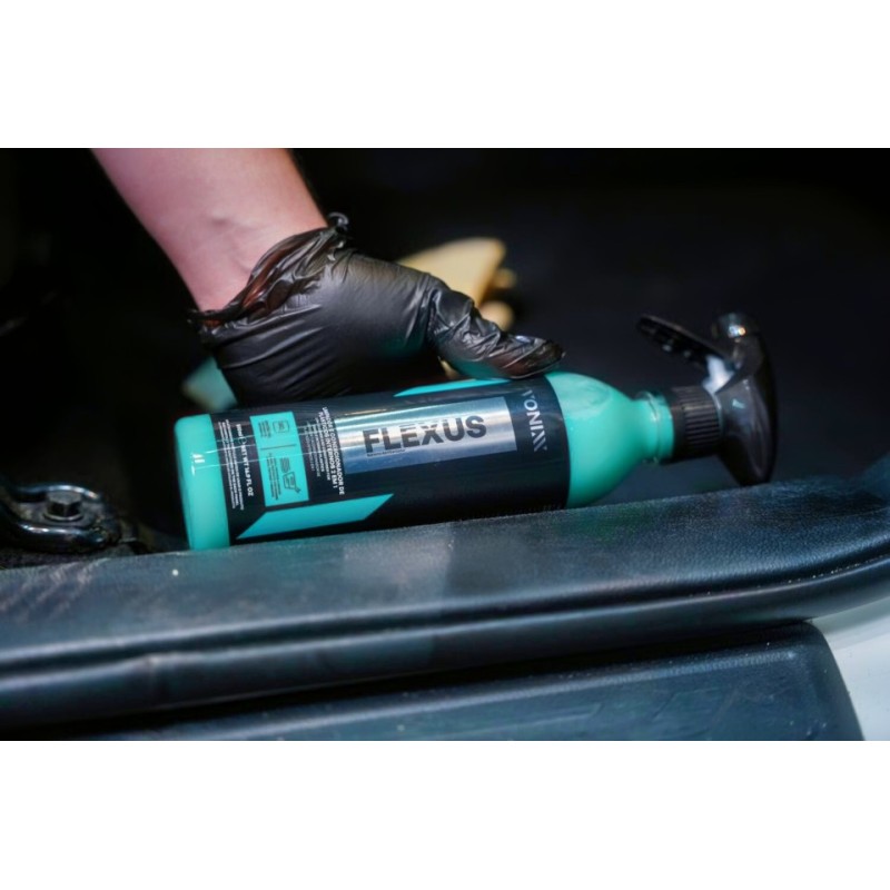 VONIXX FLEXUS Limpiador y Acondicionador de Plásticos Interiores 500 mL