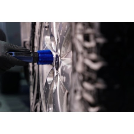 Vonixx Cepillo para Alrededor de Tuercas de Llantas